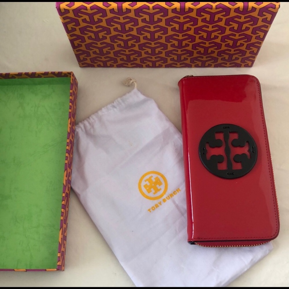 Tory Burch Wallet